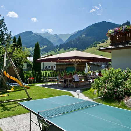 Hotel Landhaus Neumayr 格罗萨尔 外观 照片