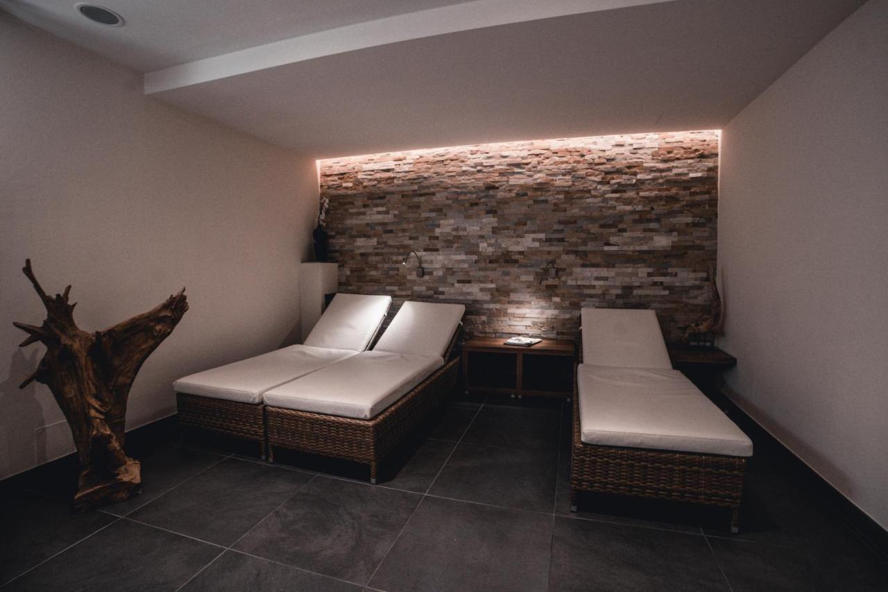 Hotel Landhaus Neumayr 格罗萨尔 外观 照片